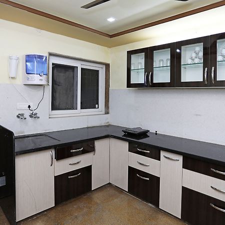 Oyo 9428 Hill View Room Goverdhan Vilas Удайпур Екстериор снимка